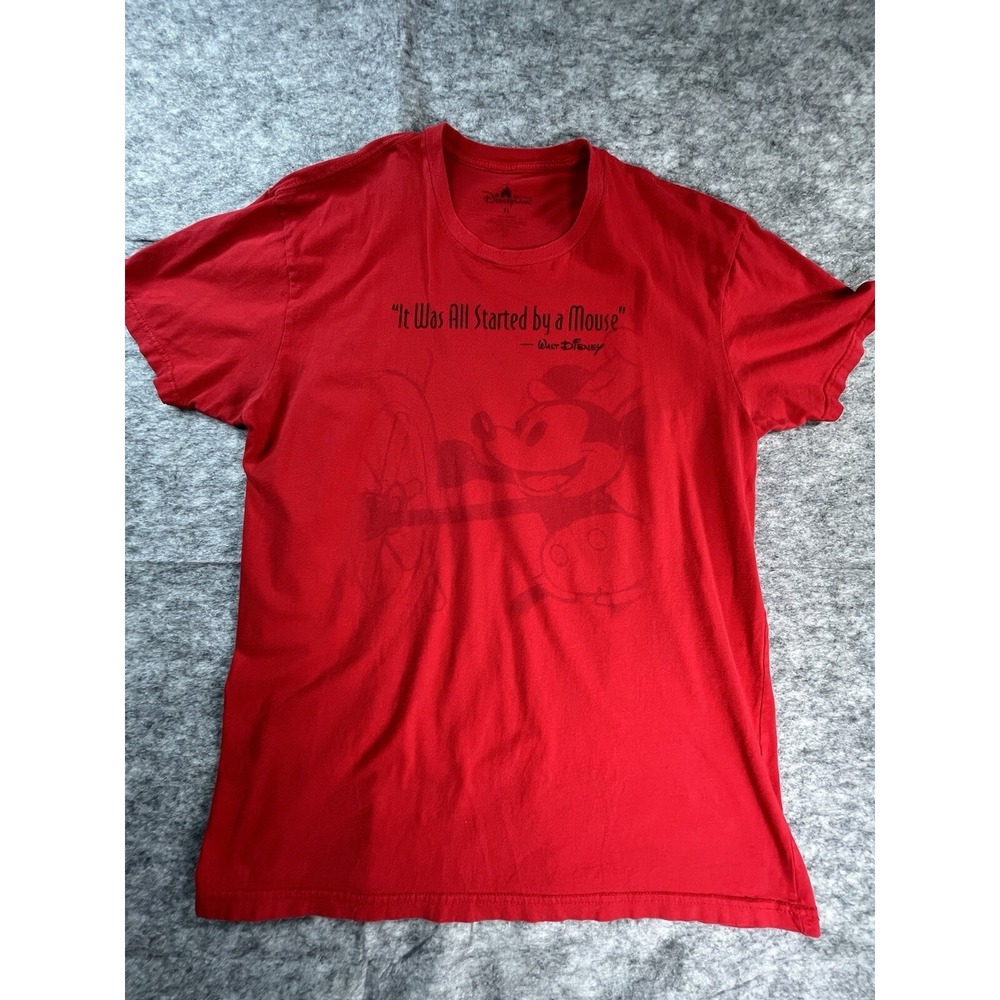 Disneyland Hong‎ Kong Mens XL Shirt Red Mickey Mouse